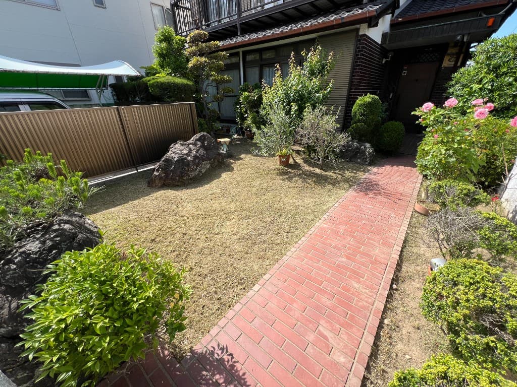 家のお庭 草刈り・草抜き 施工後